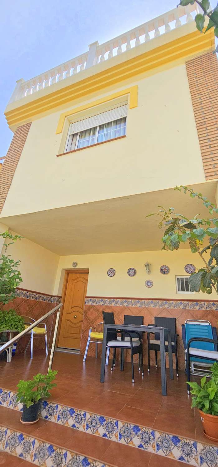 Chalet for sale in Paseo Marítimo de Levante (Torre del Mar)